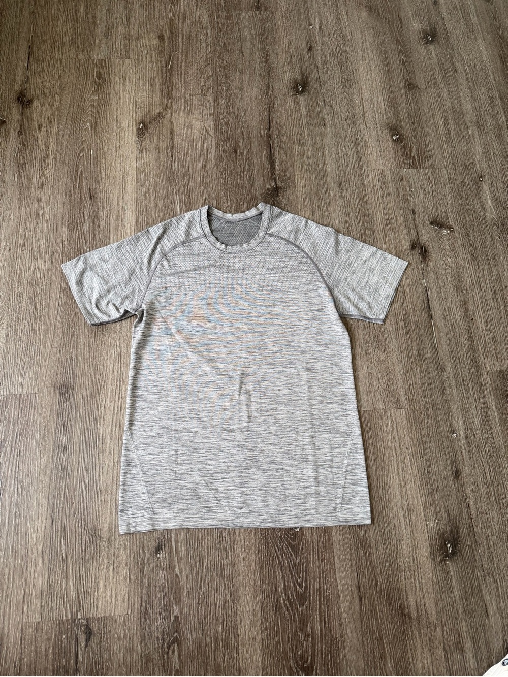 lululemon athletica Light Heather Gray Short Sleeve Crew Tee